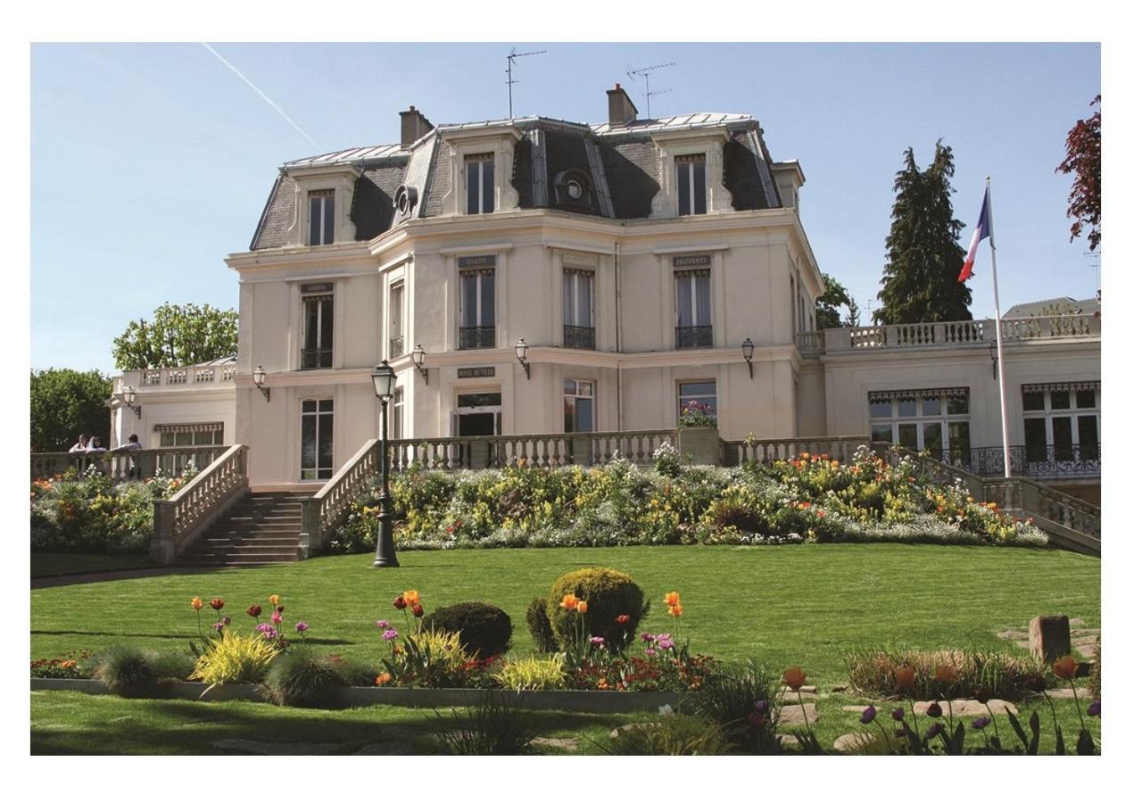 Superbe 2 Pièces Avec Parking Gratuit Appartement Chaville
